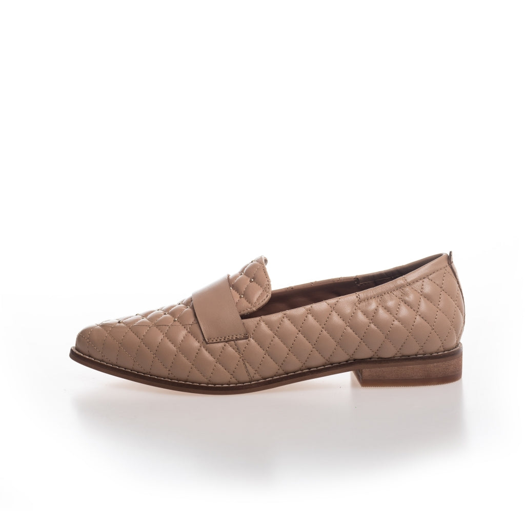 COPENHAGEN SHOES PAMELA 22 Loafers 002 Beige